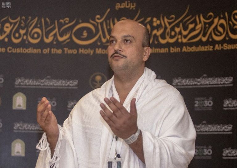 الحجاج الفلسطينيون يصلون إلى مكة المكرمة