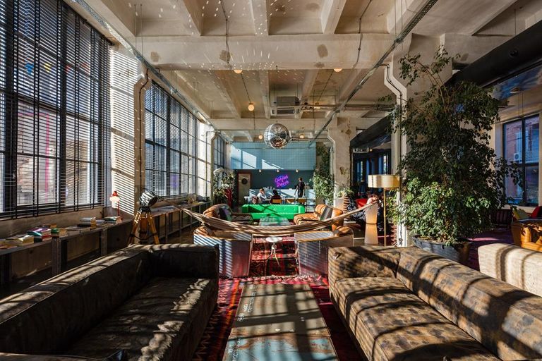 أفضل بيوت شباب حول العالم