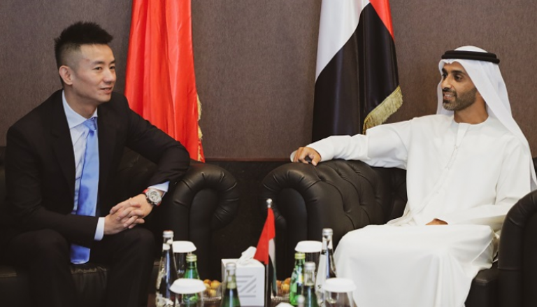 الشيخ أحمد بن حميد النعيمي يستقبل رئيس الشركة الخليجية الصينية للتجارة