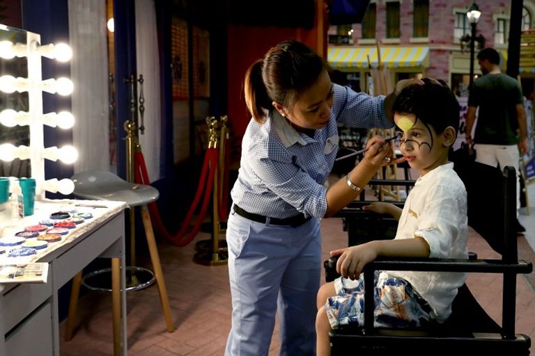 المدن الترفيهية في أبوظبي تشهد تضاعف عدد الزوار في موسم الصيف