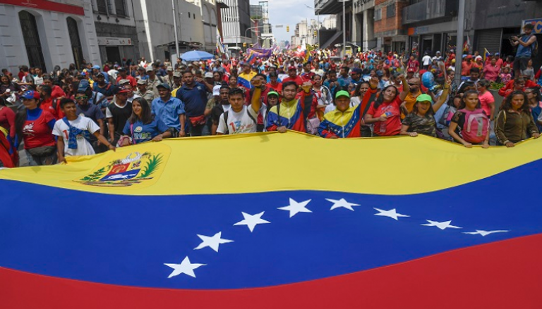 احتجاجات في فنزويلا ضد العقوبات الأمريكية - رويترز
