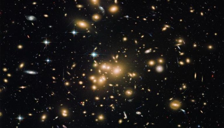 المجرات تكشف عن غموض أول ملياري عام من عمر الكون