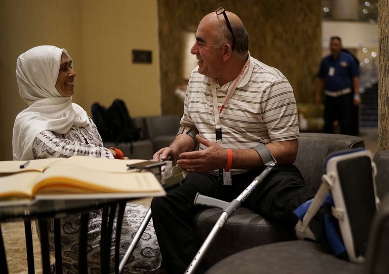 رنا خليل خلال تجولها في المدينة المنورة