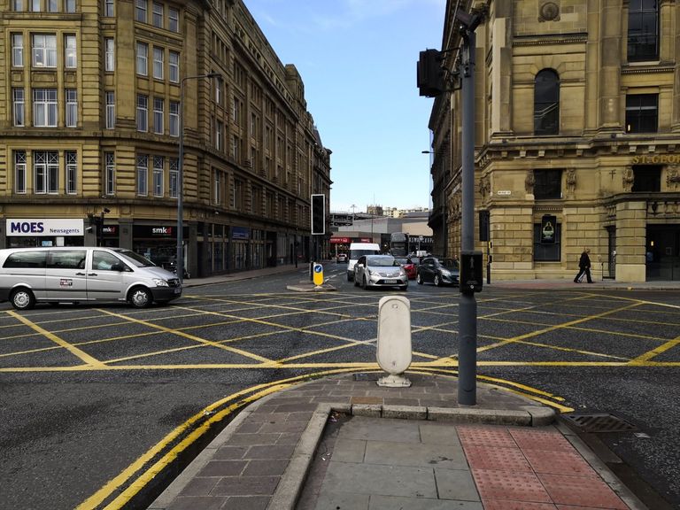 انقطاع الكهرباء يشل حركة القطارات في بريطانيا