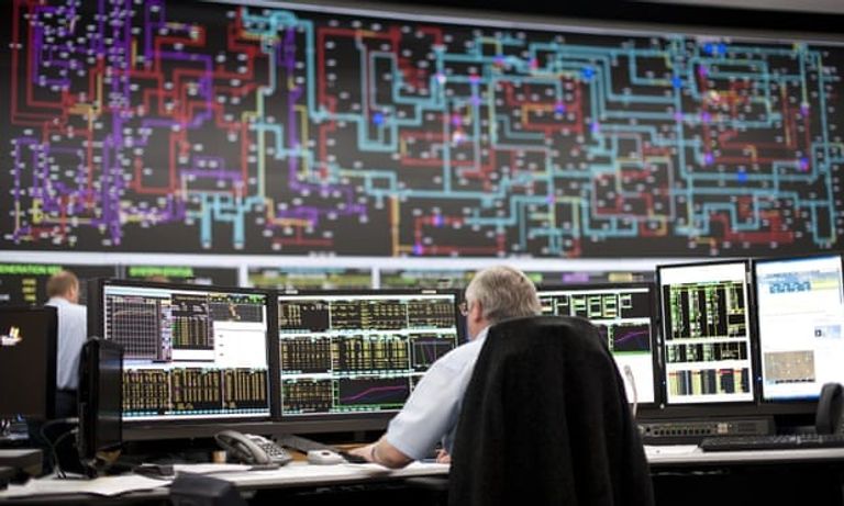 انقطاع الكهرباء يشل حركة القطارات في بريطانيا