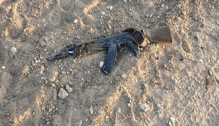 إحدى الآليات الإسرائيلية في دير البلح