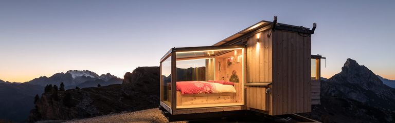 أماكن إقامة تحت النجوم