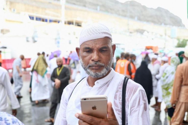 33 مليون رسالة هاتفية لتوعية الحجاج بأحكام المناسك