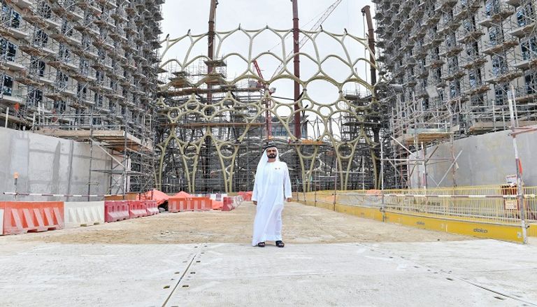 الشيخ محمد بن راشد آل مكتوم يزور موقع إكسبو 2020 دبي