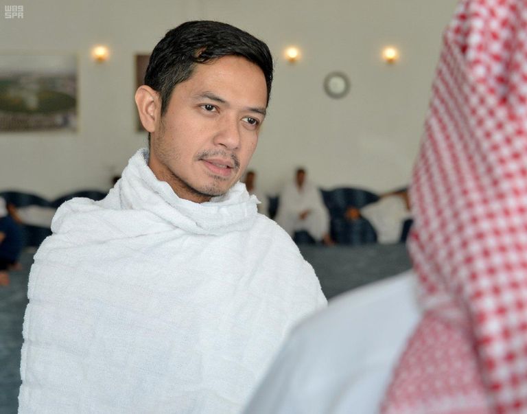 الفنان الإندونيسي دودي هارلينو حنيف