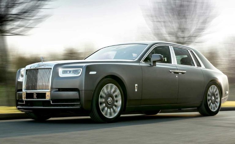  طراز كرايسلر Pacifica من بين أعرض السيارات في العالم