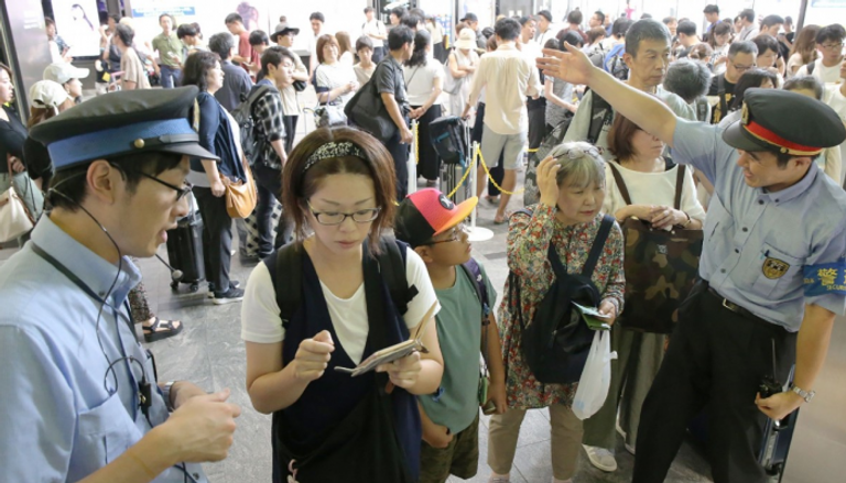 إلغاء 720 رحلة جوية وعدد كبير من خدمات القطارات في غرب اليابان