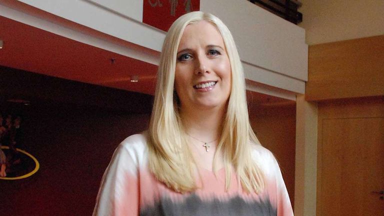 العمدة يوزيفا شميد