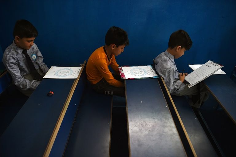 "يونيسيف" تقول إن 192 مدرسة تعرضت لهجمات