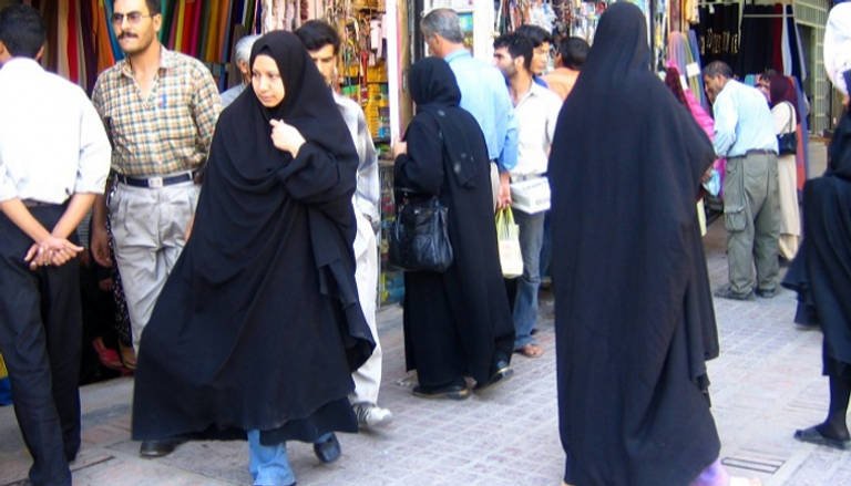 منظمة العفو الدولية تنتقد ممارسات إيران القمعية ضد المرأة