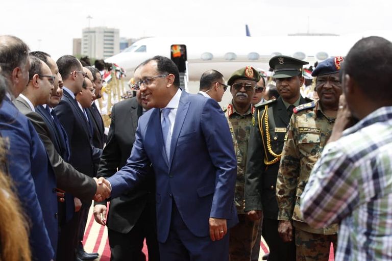 مشاركة دولية وإقليمية في مراسم توقيع  الإعلان الدستوري 