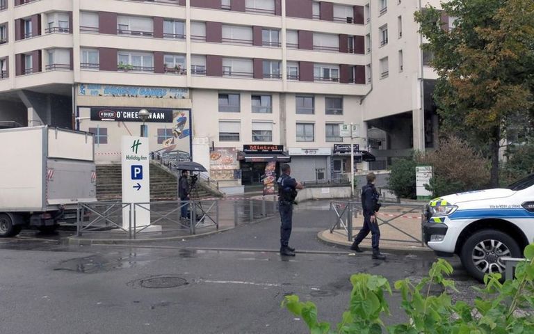 استنفار أمني للشرطة الفرنسية حول المطعم