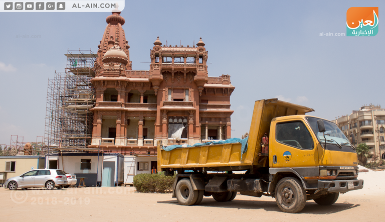 استمرار أعمال الترميم في قصر البارون شرق القاهرة