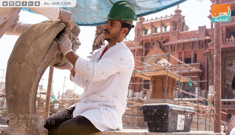 استمرار أعمال الترميم في قصر البارون شرق القاهرة