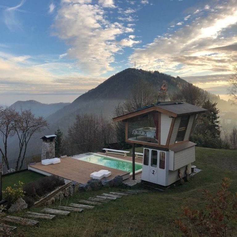 غرفة كابينة التلفريك الإيطالية