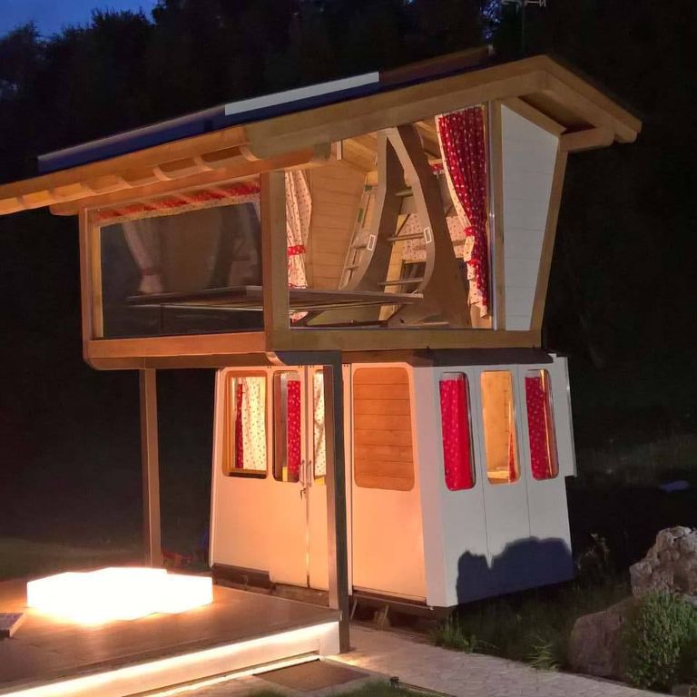 غرفة كابينة التلفريك الإيطالية