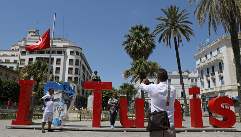إيرادات السياحة في تونس تقفز