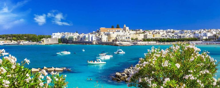 مدينة أوترانتو الإيطالية