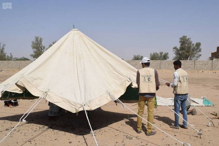المساعدات شملت 51 خيمة و33 بساطا و371 بطانية