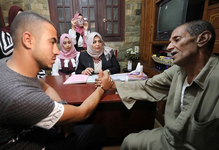 أمل سليمان أول مأذونة شرعية في مصر