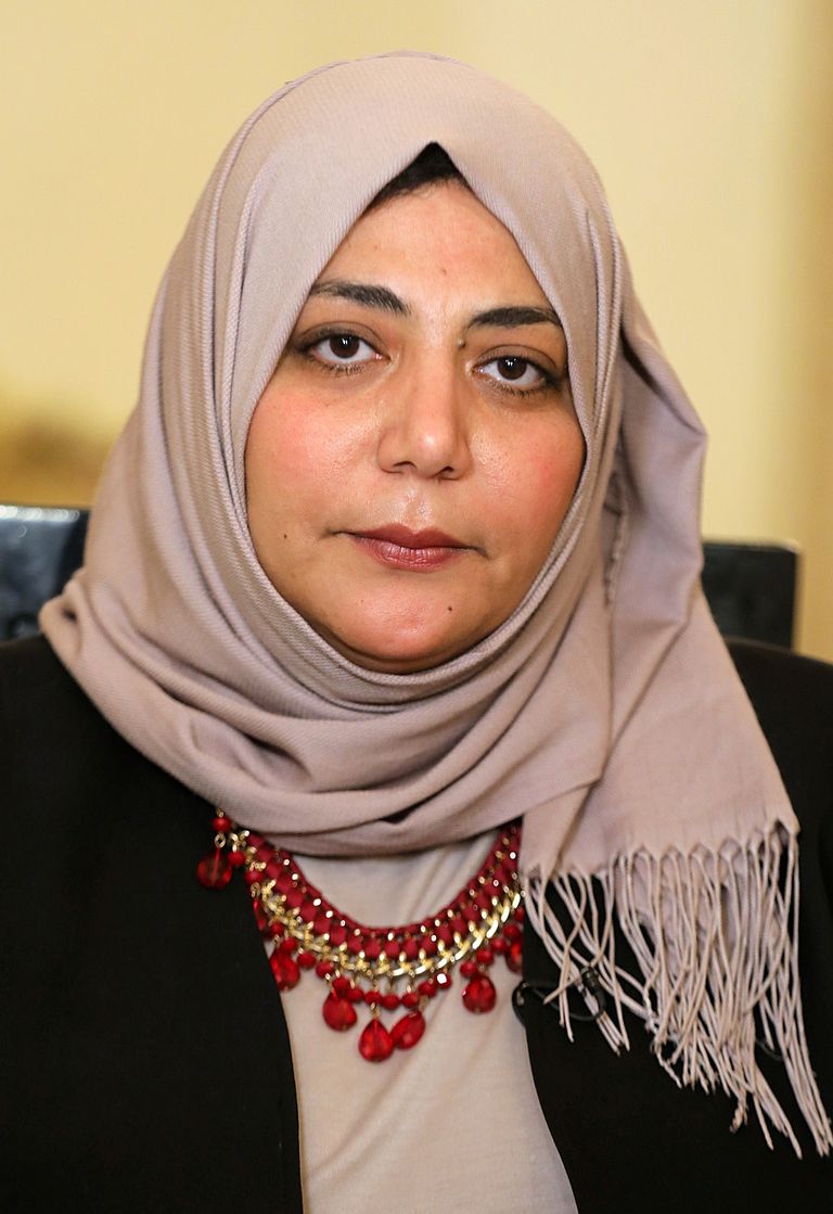أمل سليمان أول مأذونة شرعية في مصر