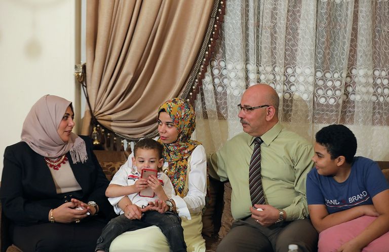 أمل سليمان أول مأذونة شرعية في مصر