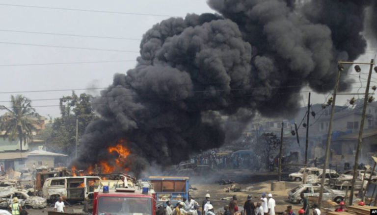 من حادث انفجار شاحنة وقود في نيجيريا - أرشيفية
