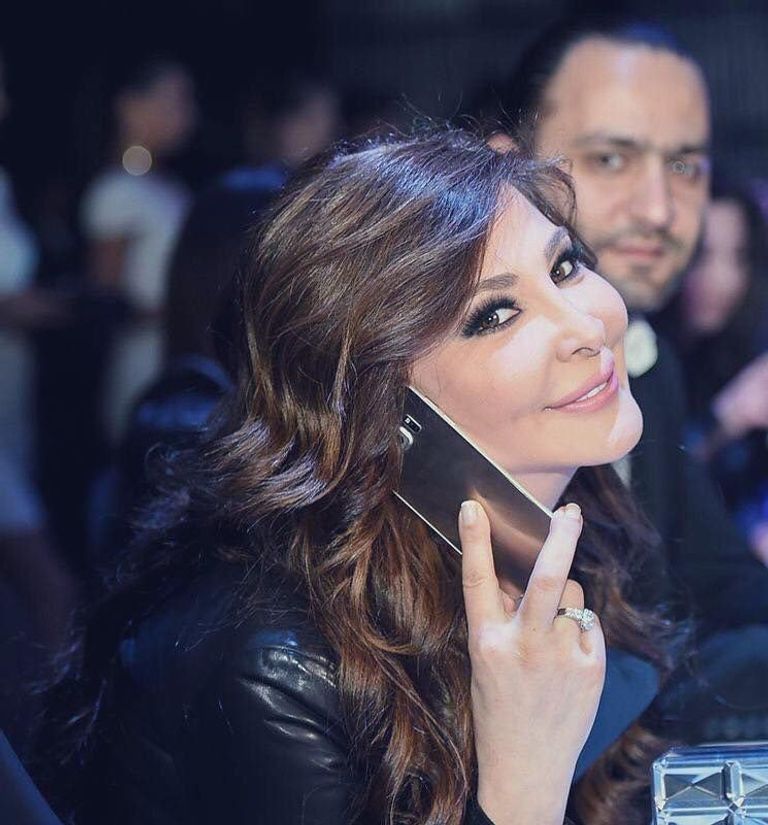 المغنية اللبنانية إليسا 