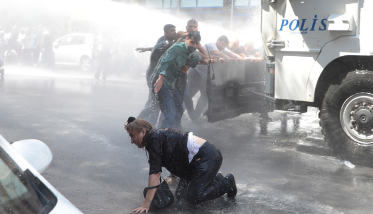 جانب من مظاهرات الأتراك في ديار بكر 