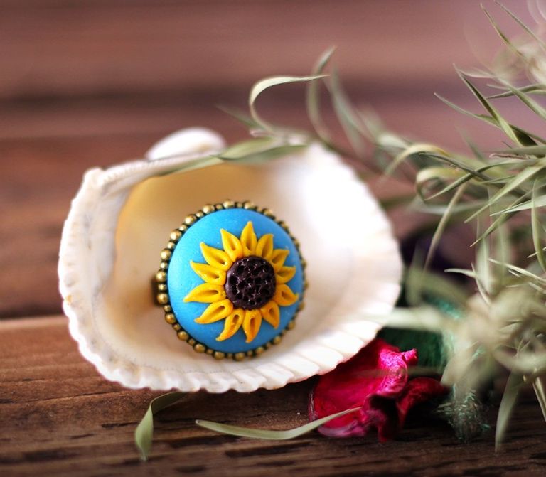 مجموعة حلي مستوحاة من الفلكلور المصري بطابع عصري