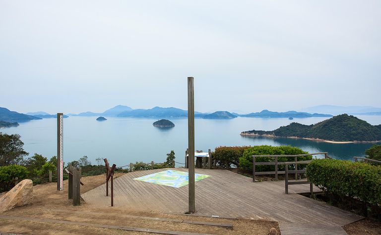 أوكونوشيما جزيرة الأرانب اليابانية