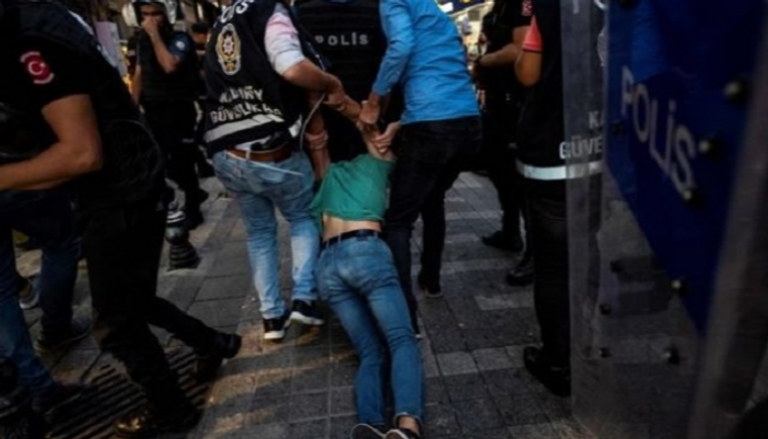 قمع الشرطة التركية للمتظاهرين