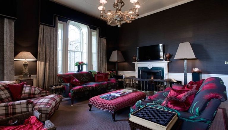 قلعة سيتون بمقاطعة لوثيان الشرقية في اسكتلندا