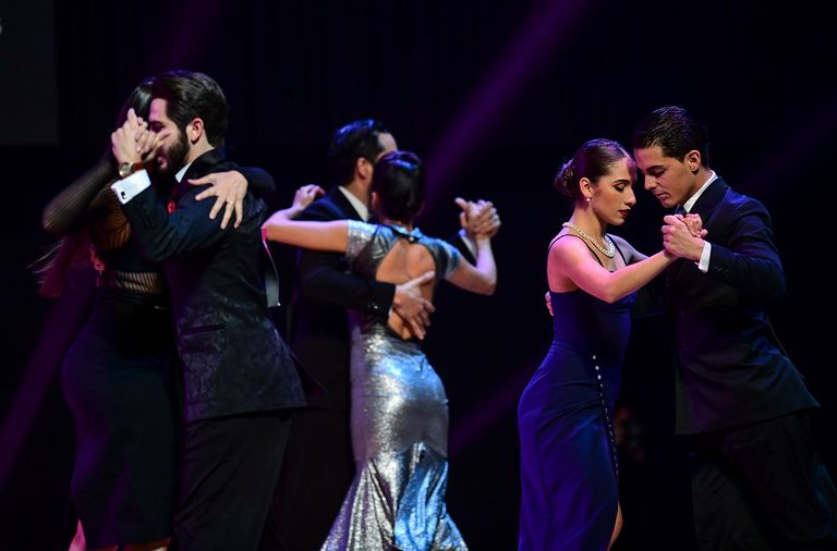 ماكسيم جيراسيموف وأجوستينا بياجو في بوينس آيرس 