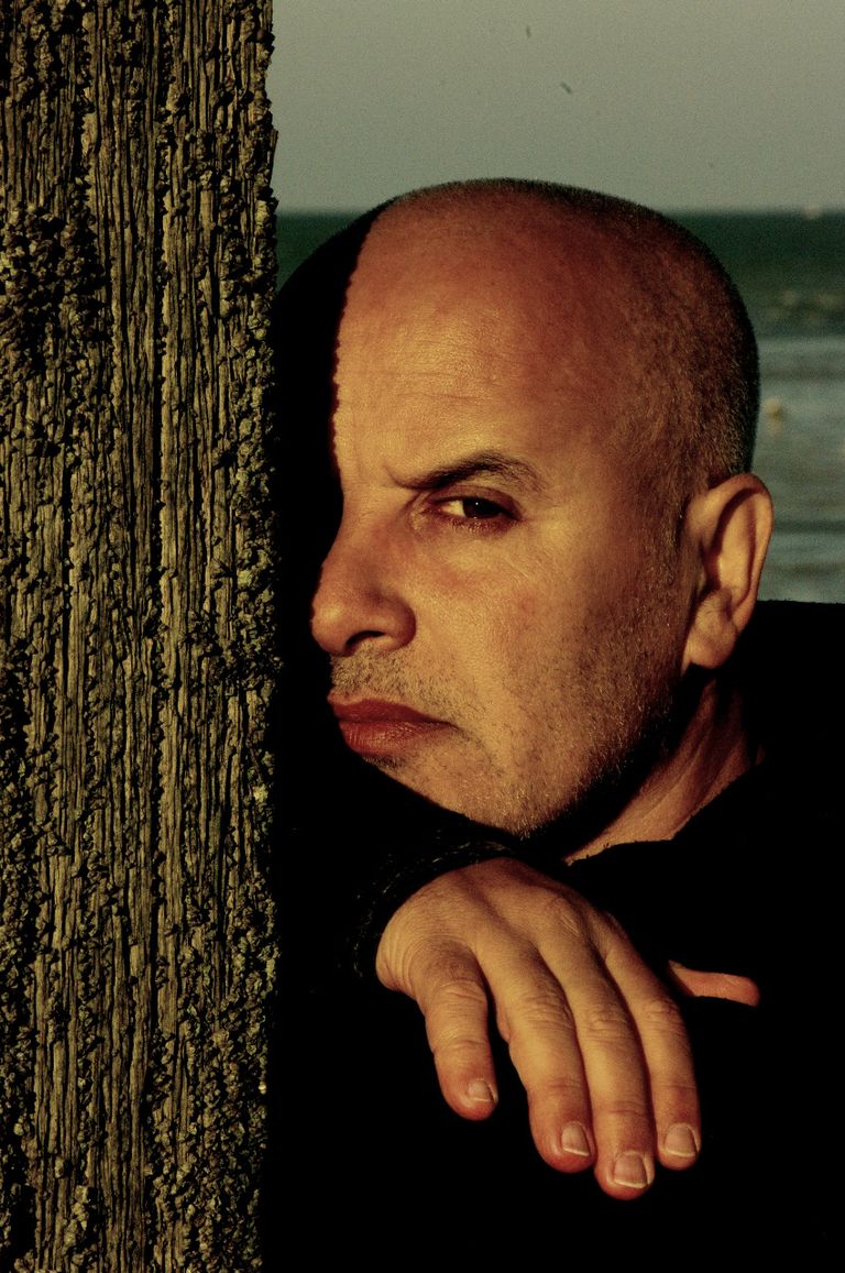  المخرج الجزائري حميد بن عمرة