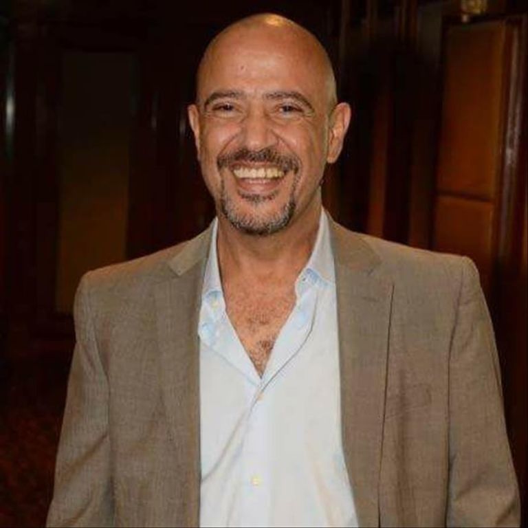 أشرف عبدالباقي وفرقة مسرح مصر