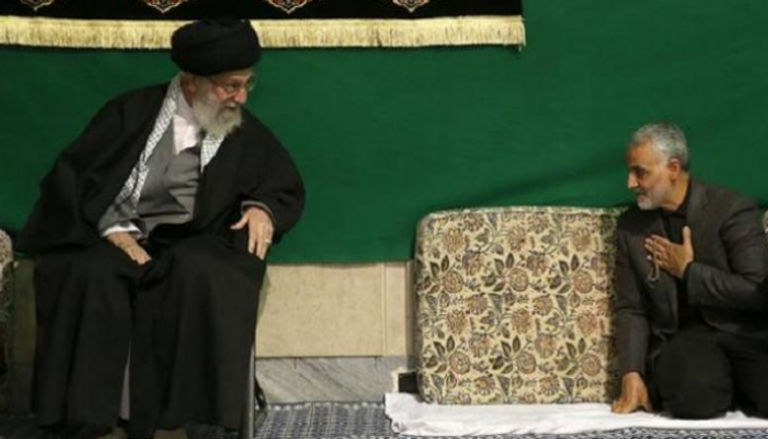 النظام الإيراني يتابع عن كثب السباق الرئاسي للديمقراطيين