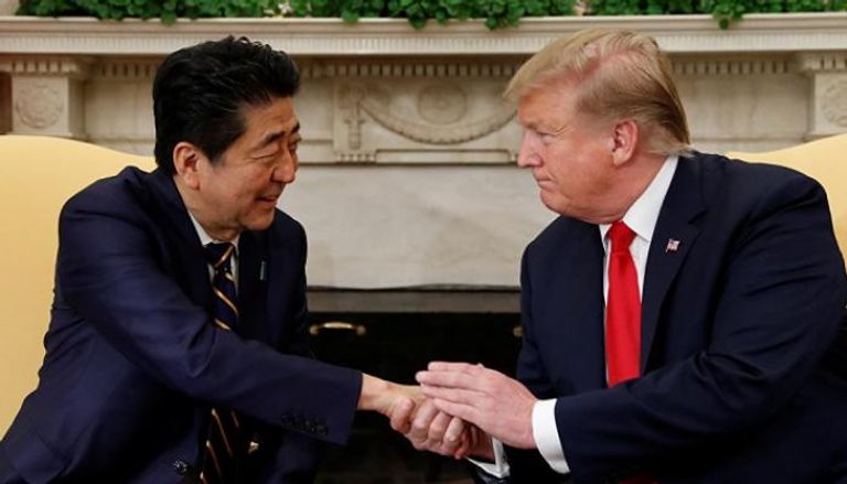 الرئيس الأمريكي ورئيس الوزراء الياباني - أرشيف