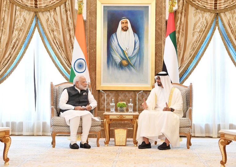 الشيخ محمد بن زايد آل نهيان ورئيس وزراء الهند