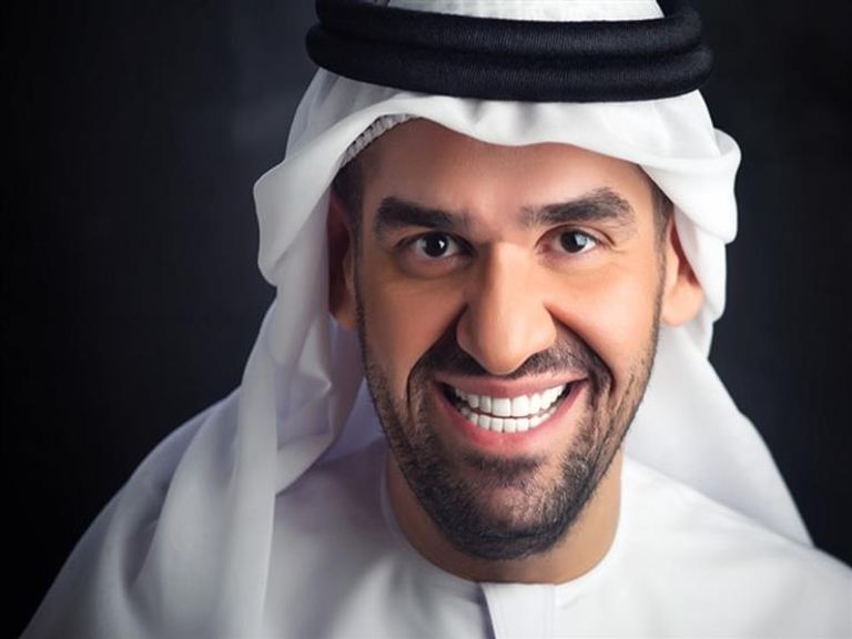 المطرب الإماراتي حسين الجسمي