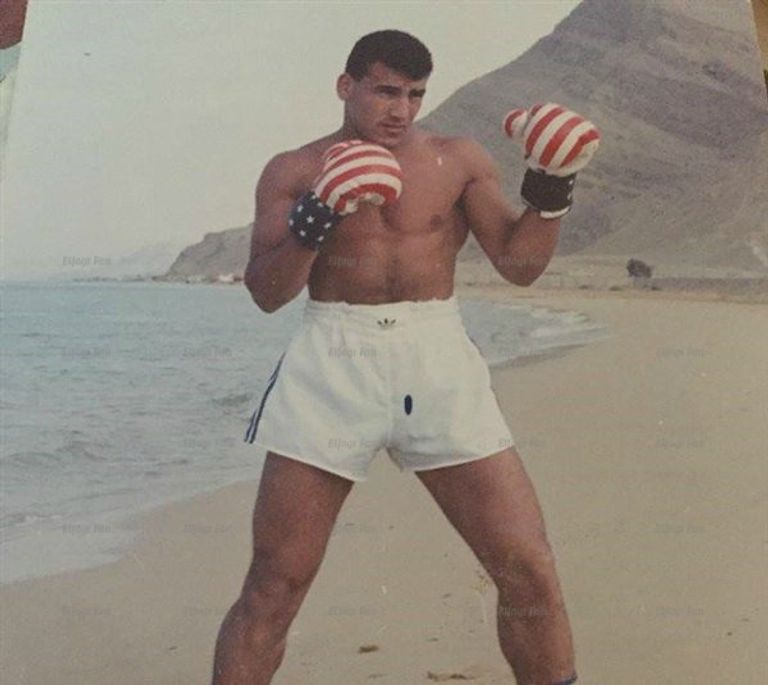 الممثل المصري محمد لطفي