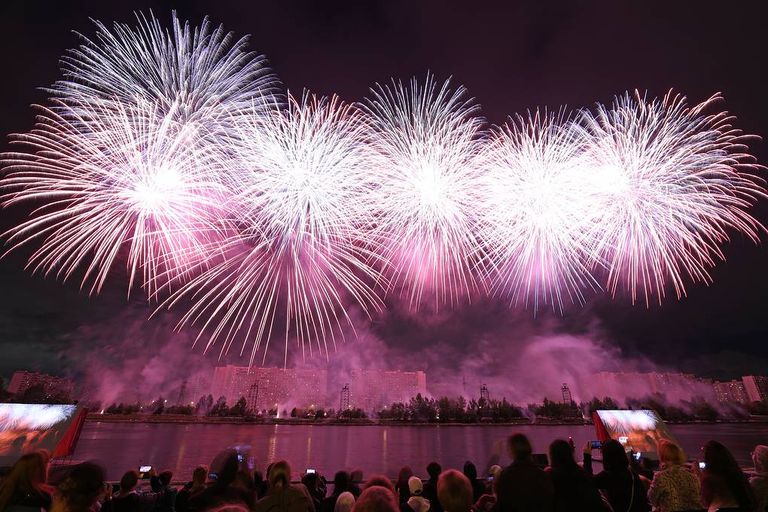 من عروض كأس العالم للألعاب النارية في روسيا