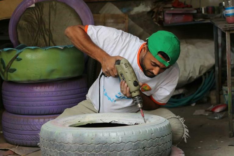 سفيان نعمان يمارس إبداعه