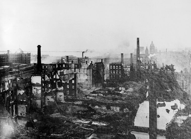 حرائق المنطقة الشمالية الغربية بكندا 2014