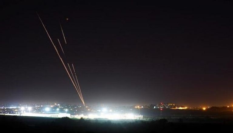 وميض صواريخ أطلقت من غزة باتجاه الأراضي المحتلة